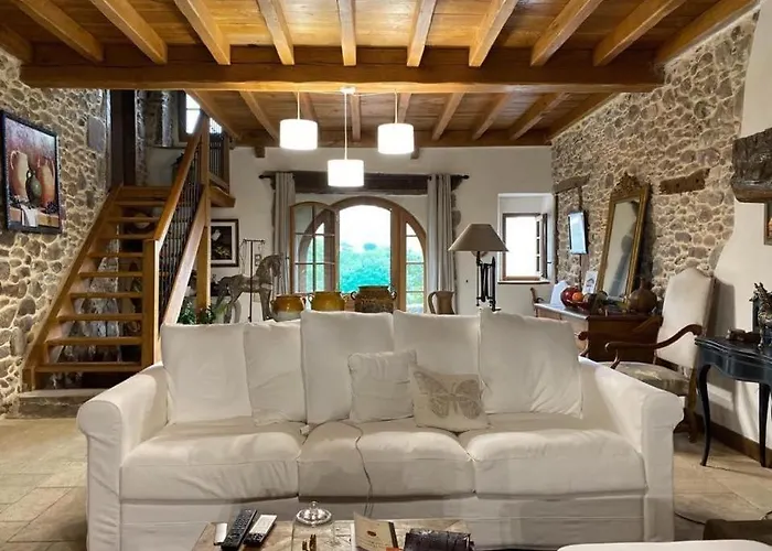 Maison Amestoia Bed & Breakfast Saint-Etienne-de-Baigorry